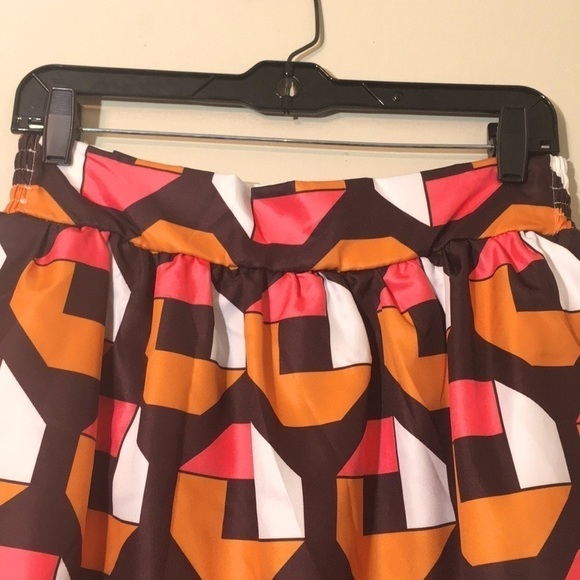 Beautiful Retro multicolor skirt - Picture 2 of 4
